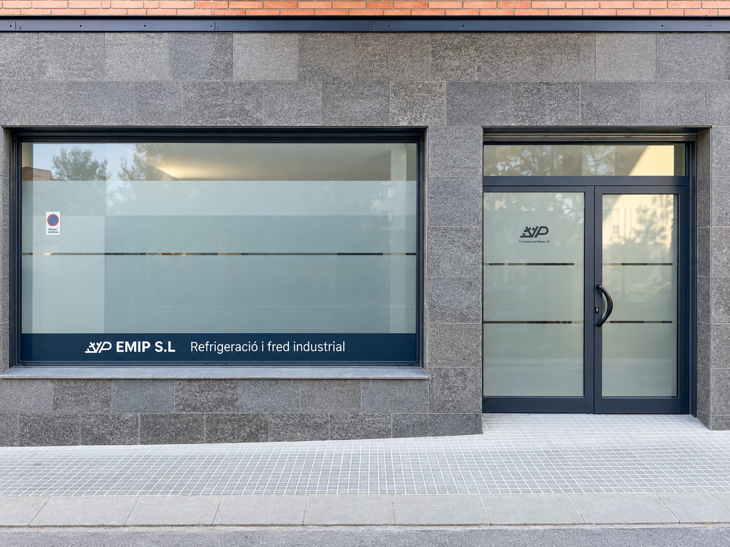 Exterior de las oficinas y el taller de EMIP